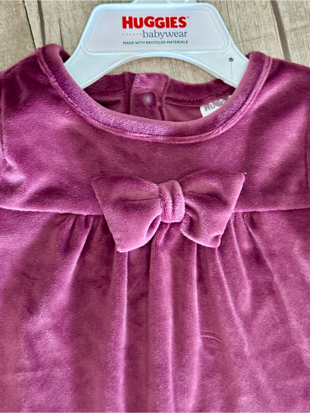Huggies Baby Wear Velour Coverall 3M Purple Burgundy Bow One Piece‎ Infant - Picture 2 of 9